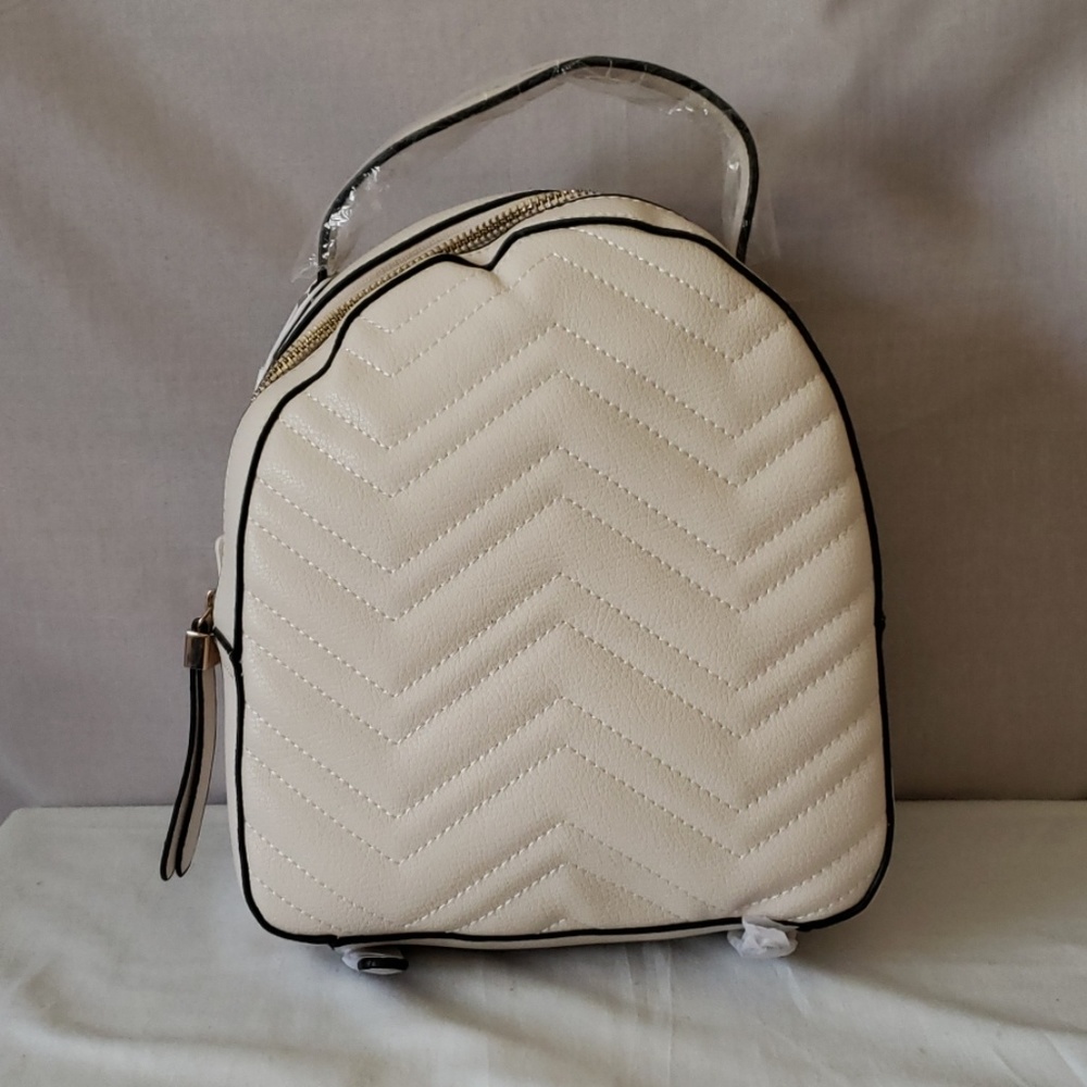 New Urban Expressions Vegan Cream Backpack